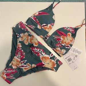 Roxy bikini